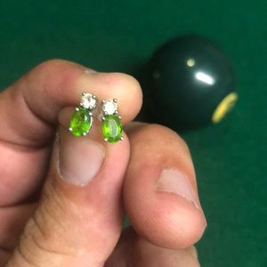Peridot and 925 silver earrings